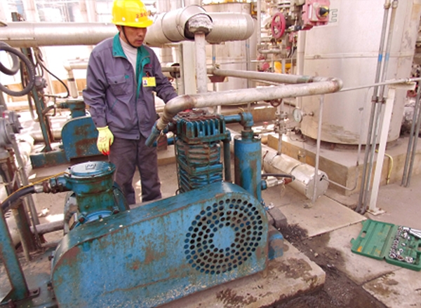 氨氣壓縮機(jī)維護(hù)