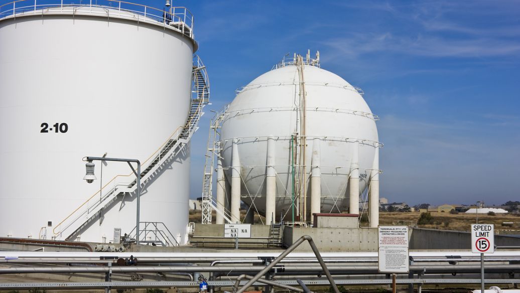 1588065805419318.jpg part-00774-753.jpg